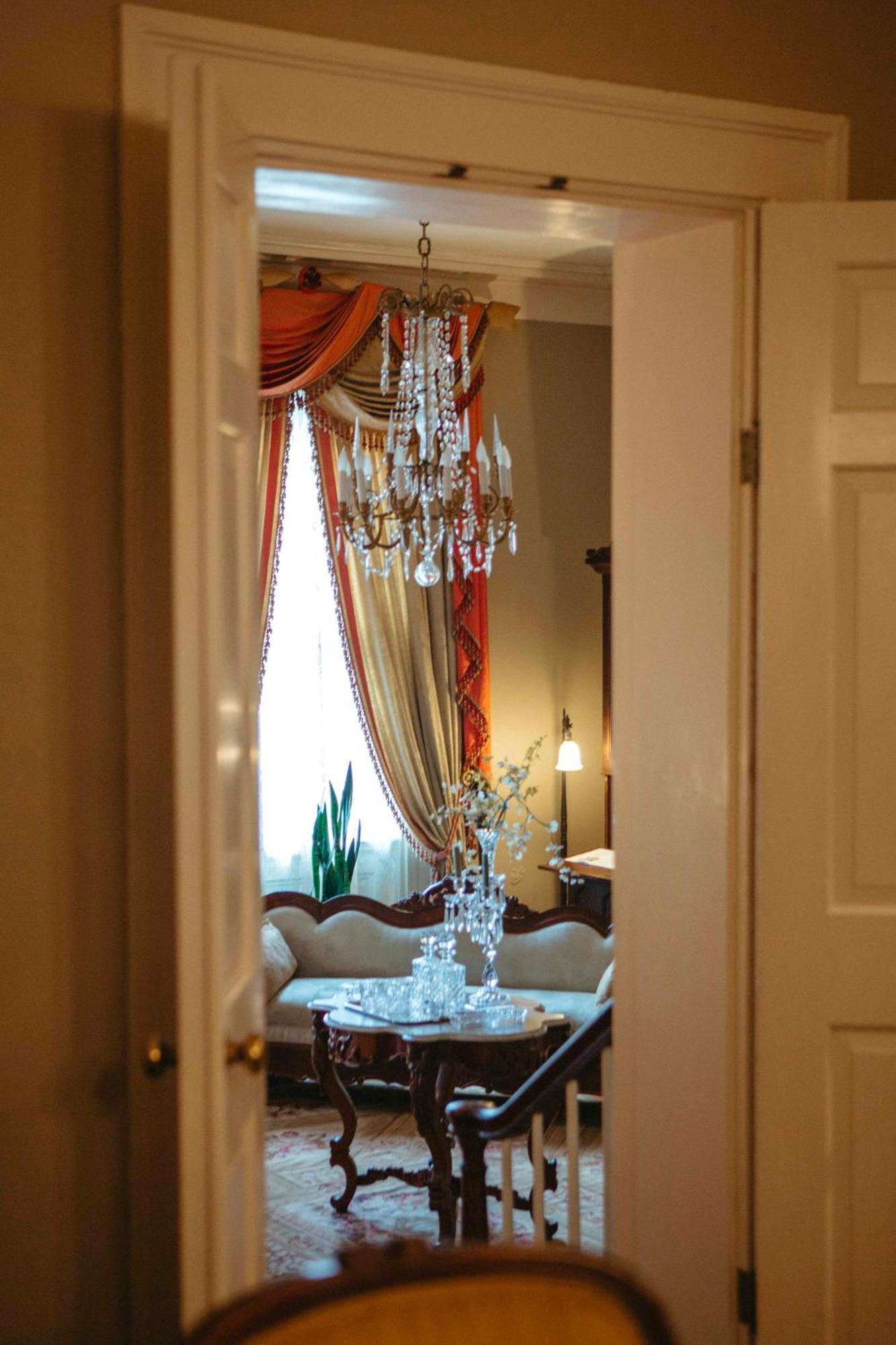 Anchuca Historic Mansion & Inn Vicksburg Eksteriør billede